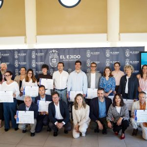 El Ejido entrega 24 distinciones SICTED y el Premio al Mérito Turístico a ‘Golf Almerimar’
