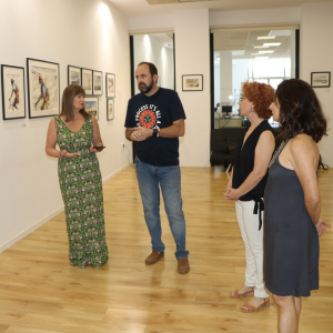 La exposición de pintura ‘El lenguaje del agua’ muestra los paisajes y la gente de Almería