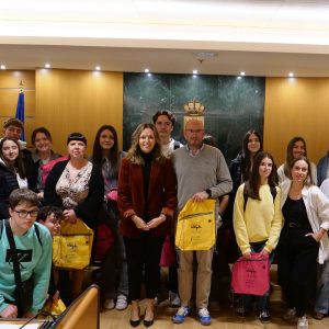 Una decena de alumnos de Francia visitan El Ejido en el marco del programa Erasmus+ en el que participa el IES Murgi